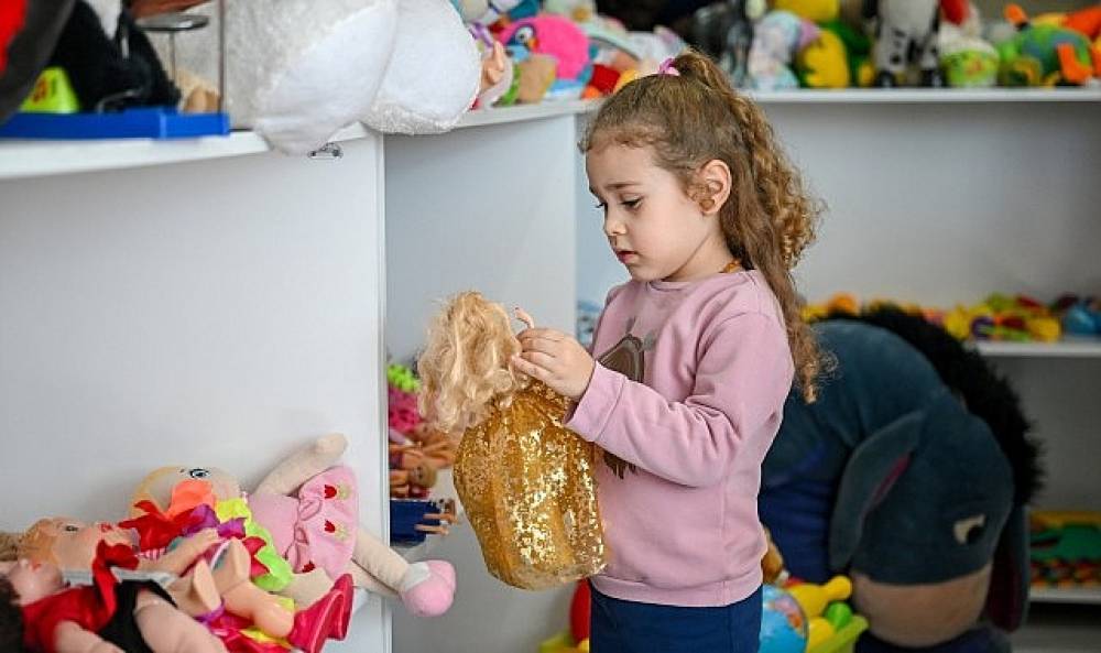 Her &ccedil;ocuğun oyuncakla oynama hakkı var!