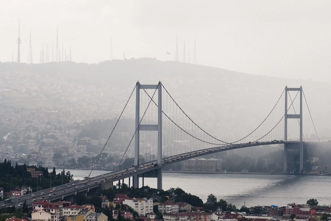 Meteoroloji g&uuml;ncel raporu paylaştı... Sabah saatlerinde sisli, g&uuml;n i&ccedil;erisinde par&ccedil;alı bulutlu