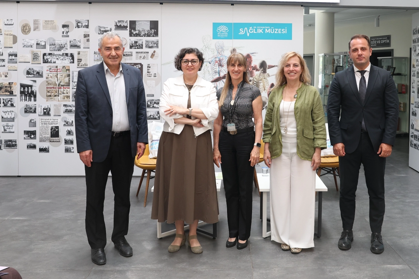 T&uuml;t&uuml;n Bağımlılığı, Elektronik Sigara Tehlikesi Masaya Yatırıldı