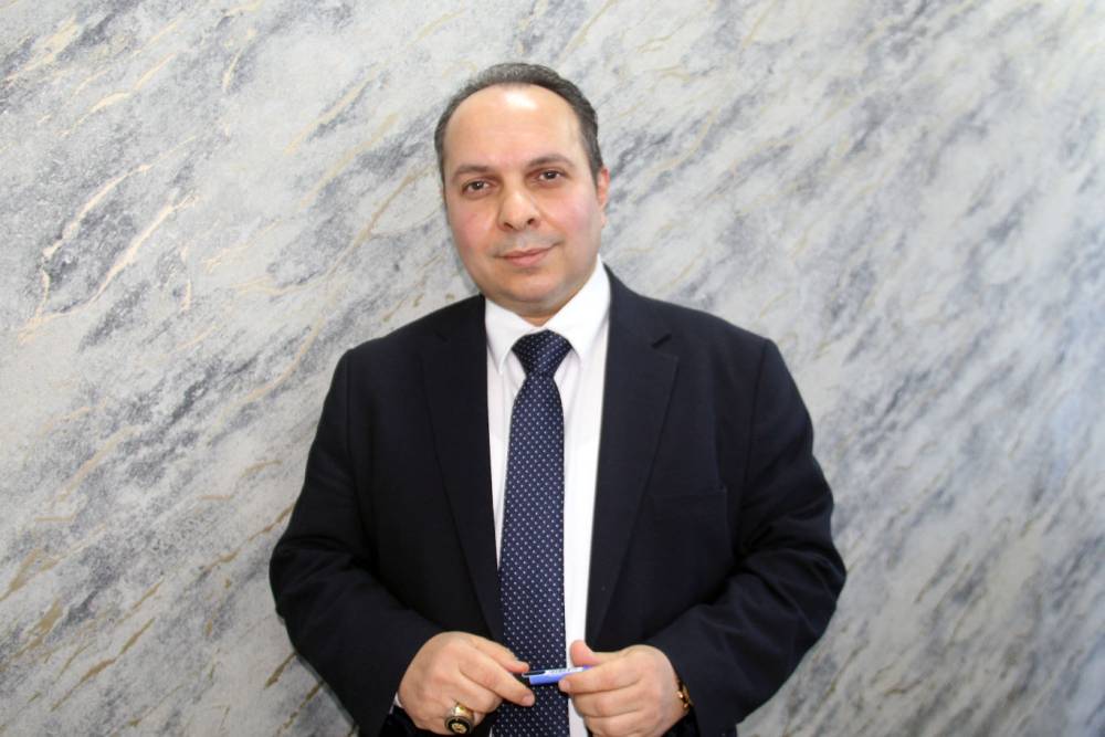 Do&ccedil;. Dr. Mustafa Uğurlu Arslan: &Ouml;zg&uuml;ven ve sorumluluk bilinci hayatın rehberidir