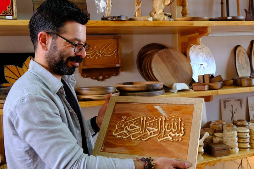 Van&rsquo;da kuruyan ceviz ağa&ccedil;ları sanat eserine d&ouml;n&uuml;ş&uuml;yor