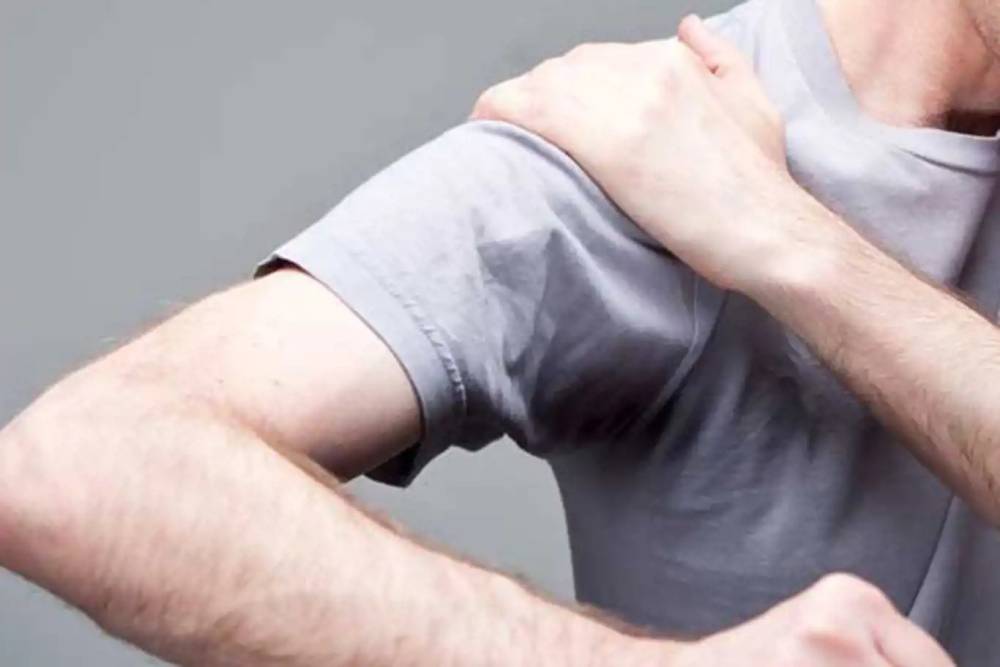 Tedavi edilmeyen omuz ağrıları kalıcı hasara yol açabilir