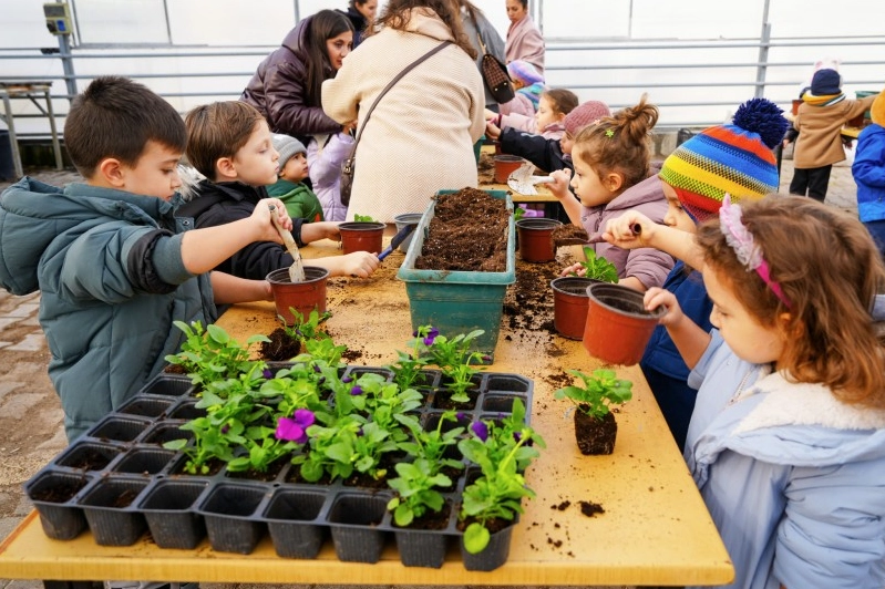 Eskişehir&rsquo;de minik eller doğayla buluştu