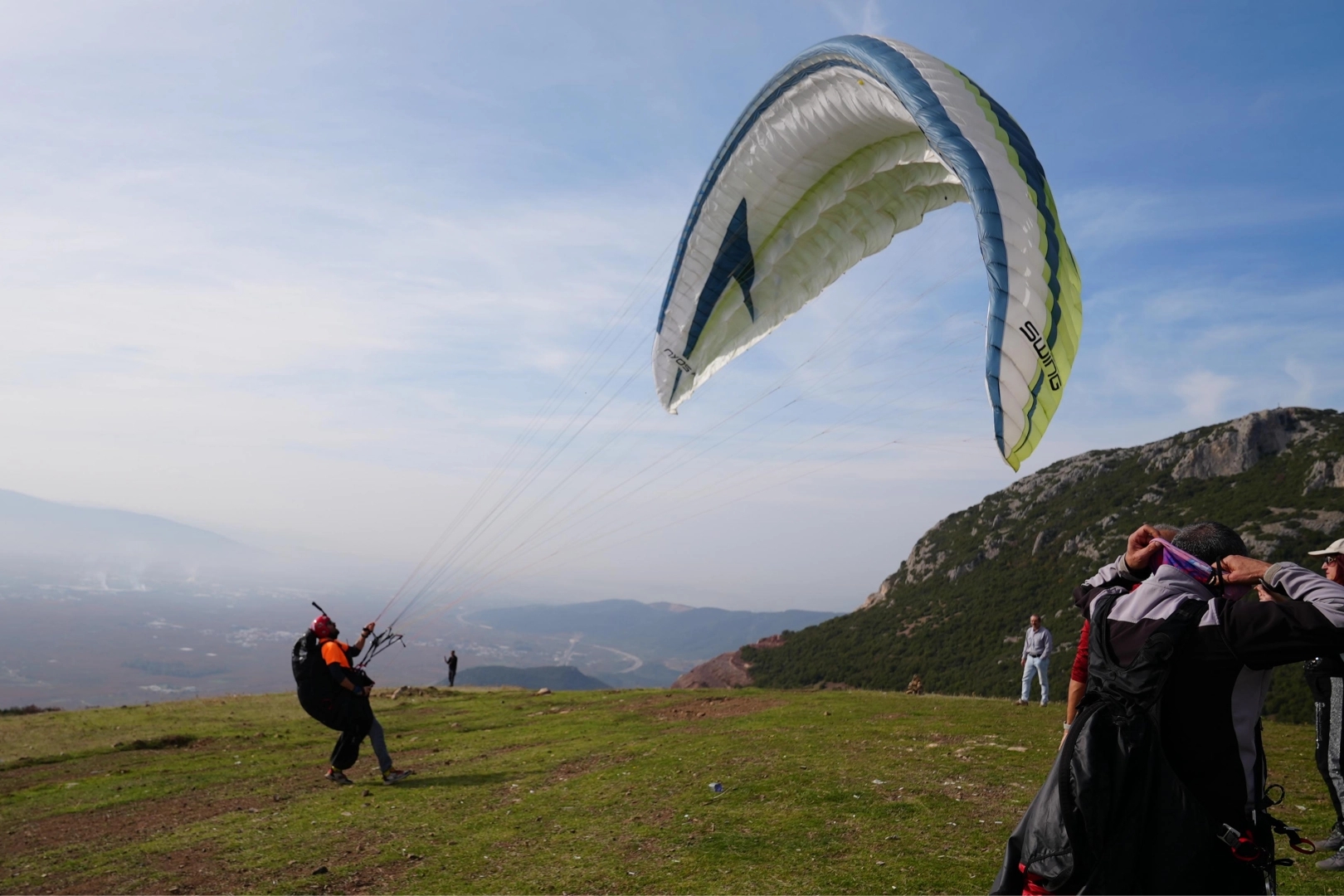 Bursa Gürsu'nun yanan ormanlarına gökyüzünden umut serpildi