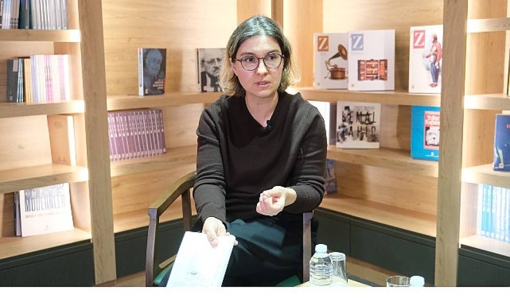 Zeytinburnu Kitap&ccedil;ısı Buluşmaları'nda Aralık Ayı Konuğu Dr. Esra Oğuzhan Oldu!