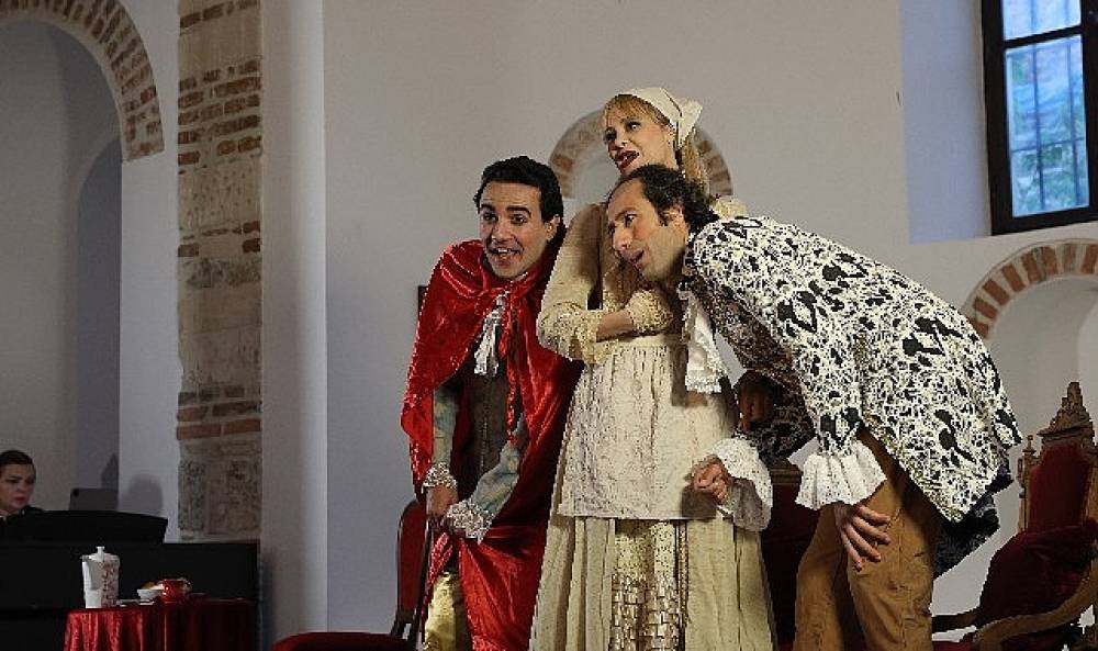 G&ouml;lyazı'da &ldquo;La Serva Padrona" sahnelendi