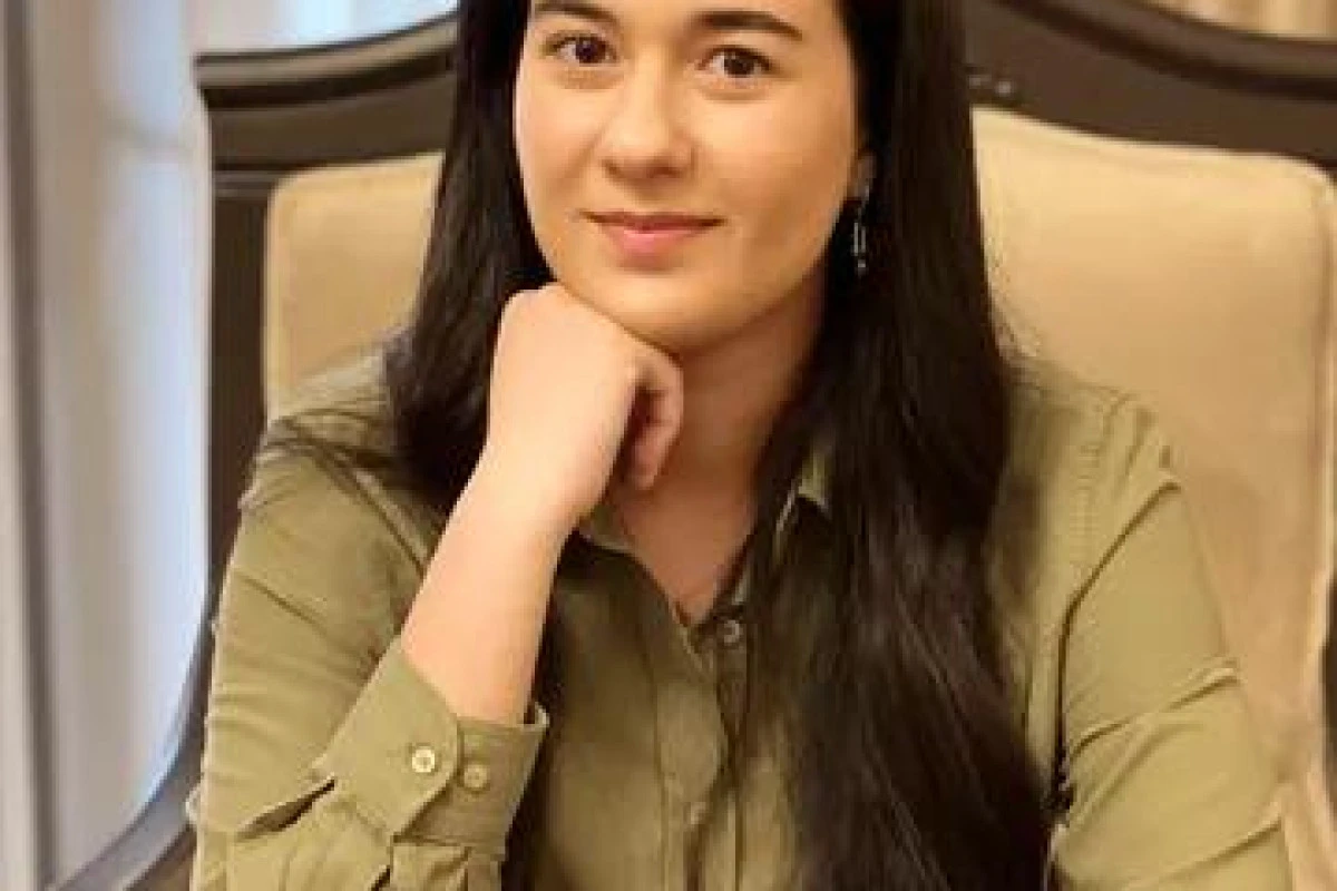 "Dijital Aynalarda Kaybolan Kadınlık: Filtreli G&uuml;zelliğin Ağır Bedeli!"