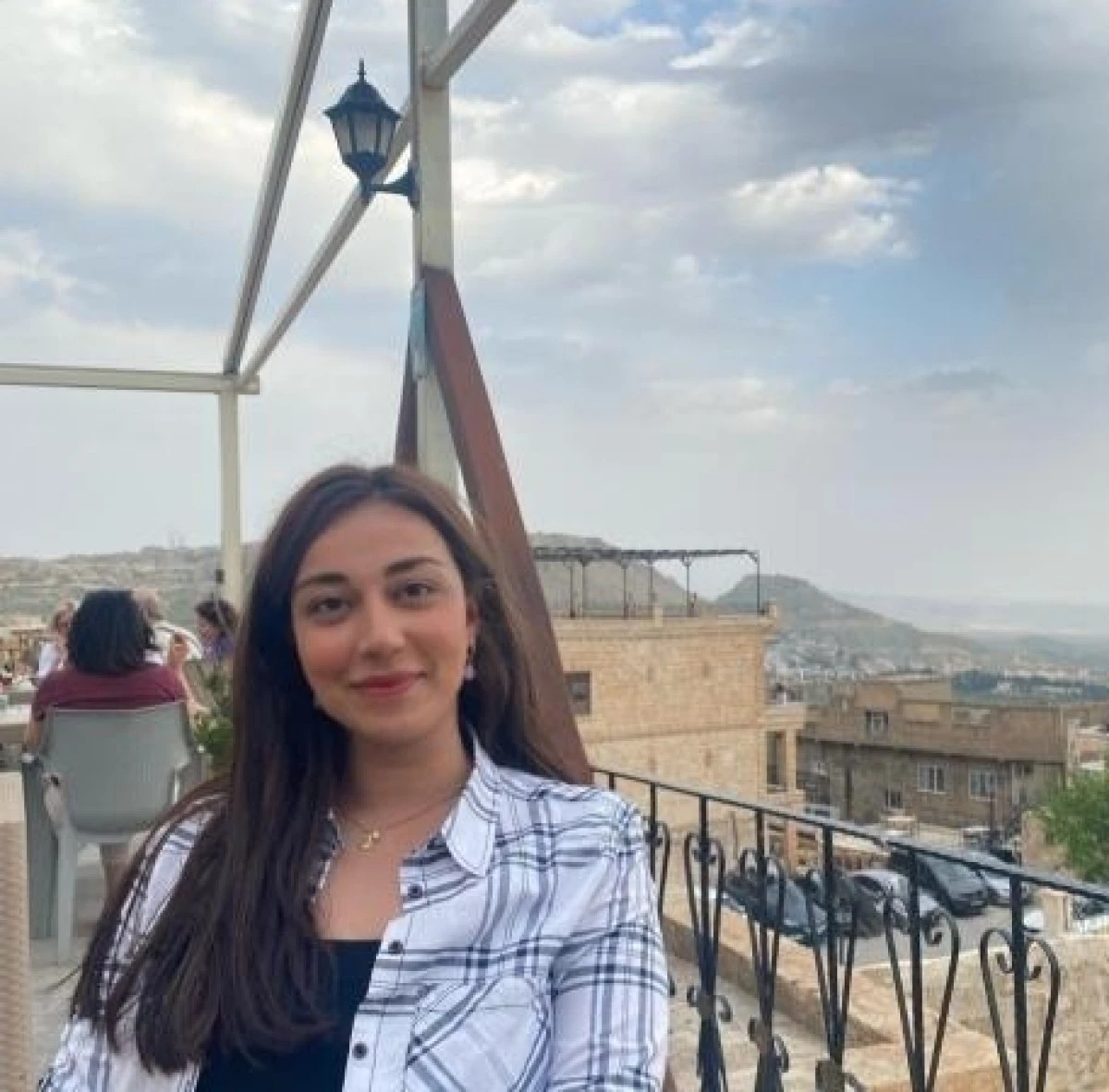 Dyt. Nurdan Demirtaş Yazdı: "Plaza Hayatında Hayatta Kalma Rehberi"