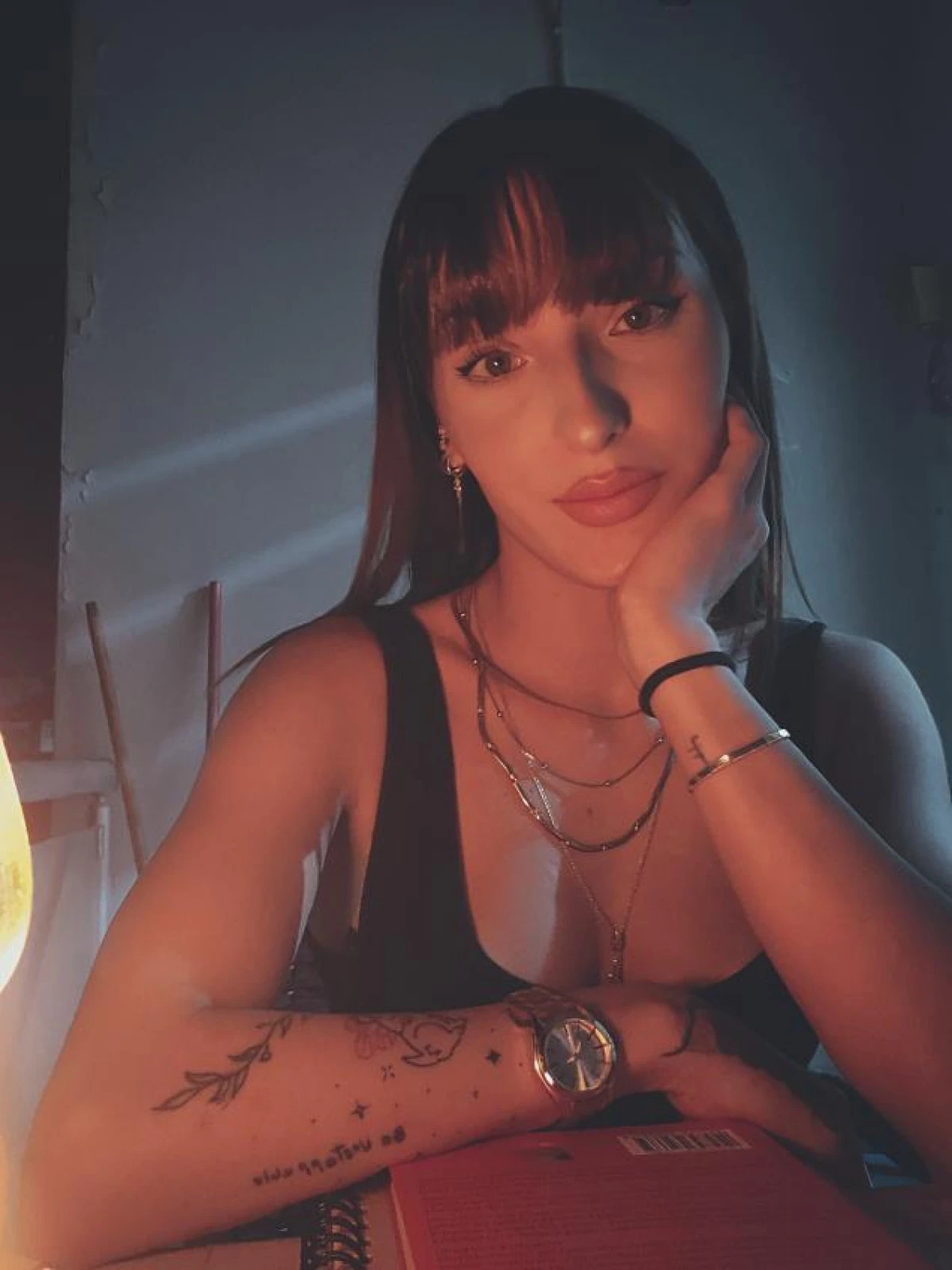 Hipervijilans: S&uuml;rekli Tetikte Yaşamanın Psikolojisi