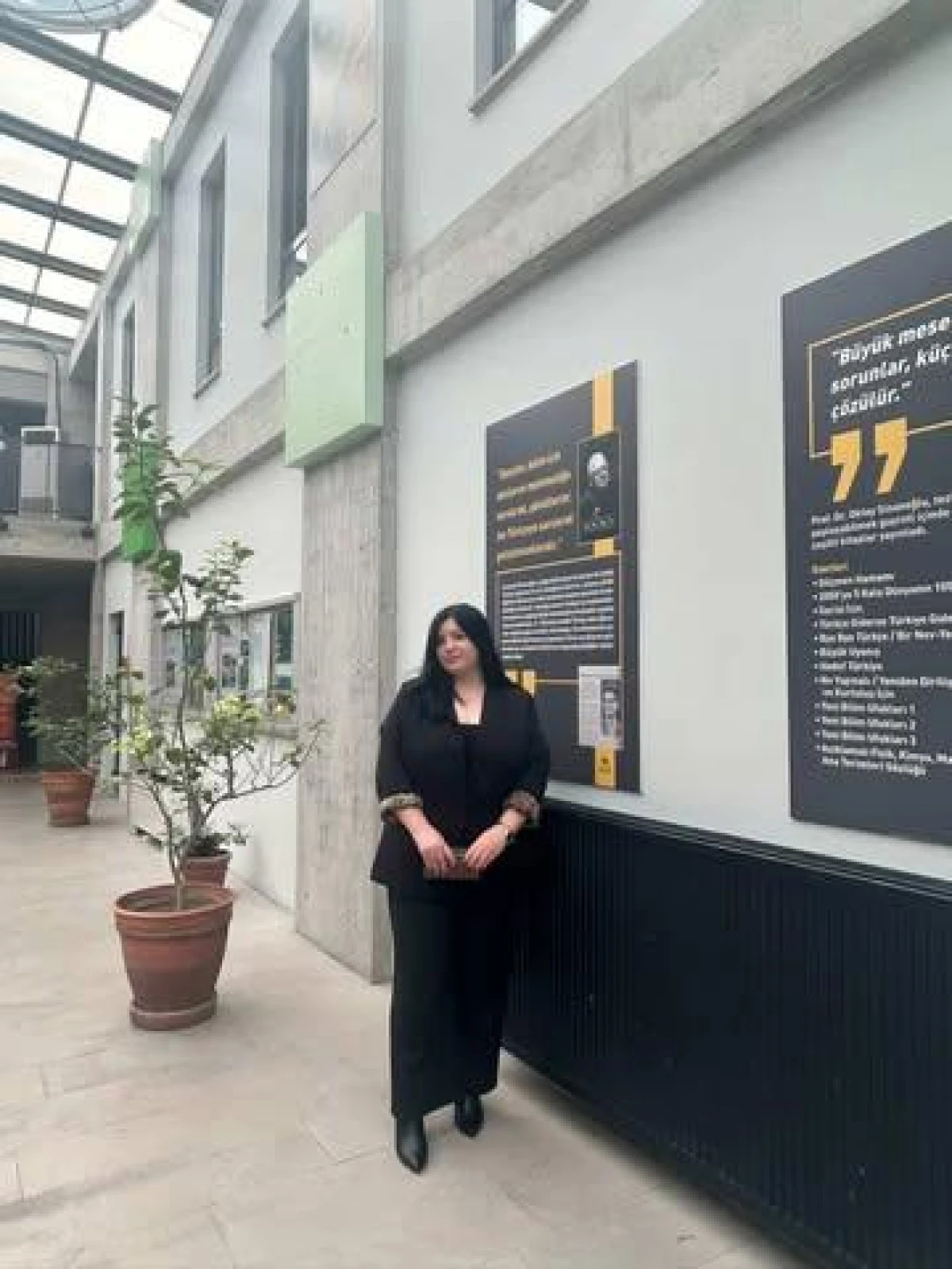 İ&Ccedil;İMİZDEKİ G&Ouml;R&Uuml;NMEYEN TARTI: &Ouml;Z DEĞER BİR KAZANIM MI, BİR HATIRLAYIŞ MI?