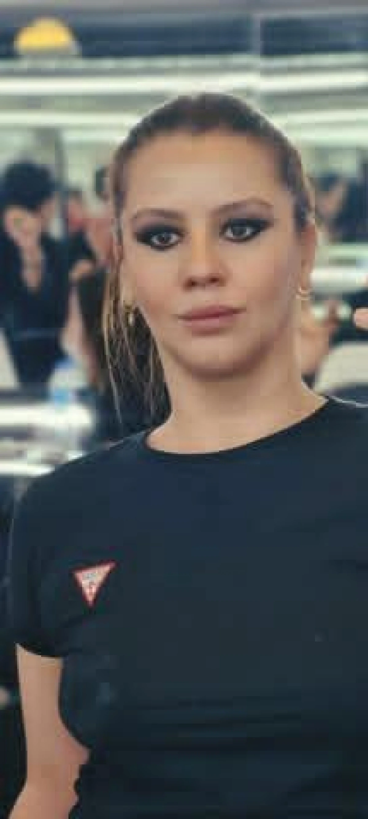 Işıltınız İ&ccedil;eriden Gelsin: Kusursuz Bir Cilt İ&ccedil;in Altın Kurallar