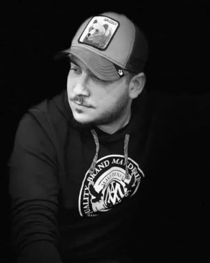 Oktay Tuna - Uzman Klinik Psikolog/Psikoterapist