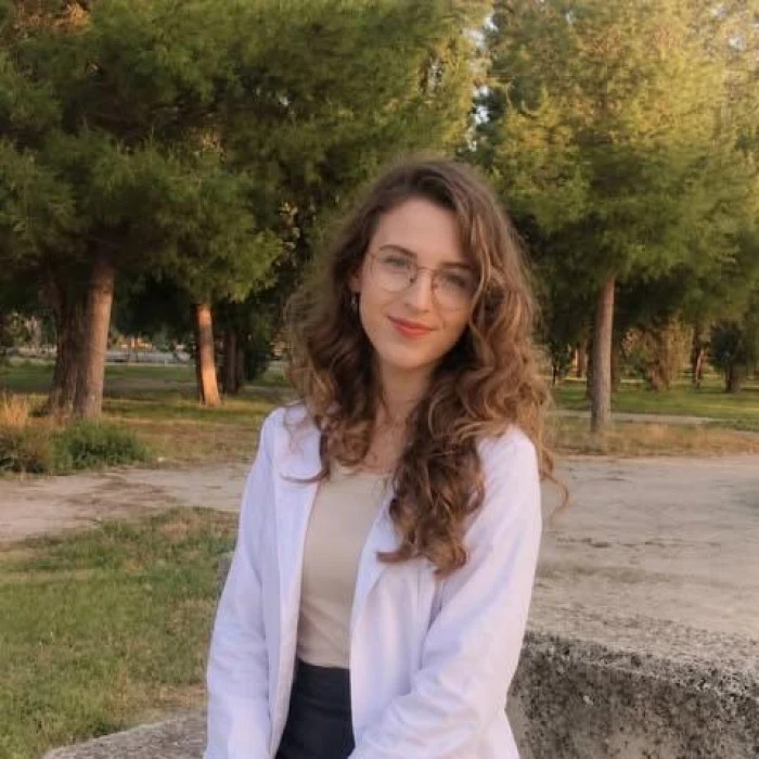 Bera Tezcan - Fizyoterapist